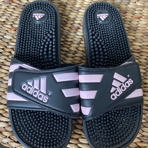 adidas Shoes - Adidas slides

Pink and black

Womens 9